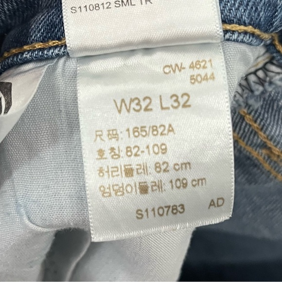 Levi's 32x33 70's High-Rise Flare Vintage Fit Women 0899 Jeans Denim premium - Picture 8 of 11